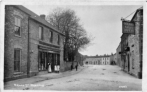 1913 Amors on south side of Broad Street, Golden Lion to what is now Amors corner
